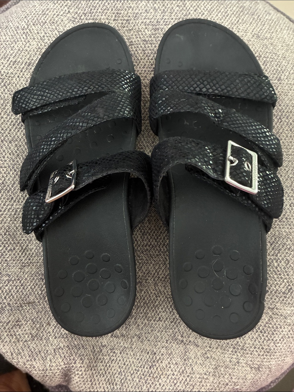Vionic - Womens Rio Black Snake Sandals